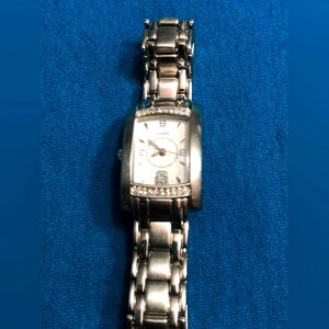 Beutiful Paolo Gucci  ladys watch.20x24mm case.Tested.Runing